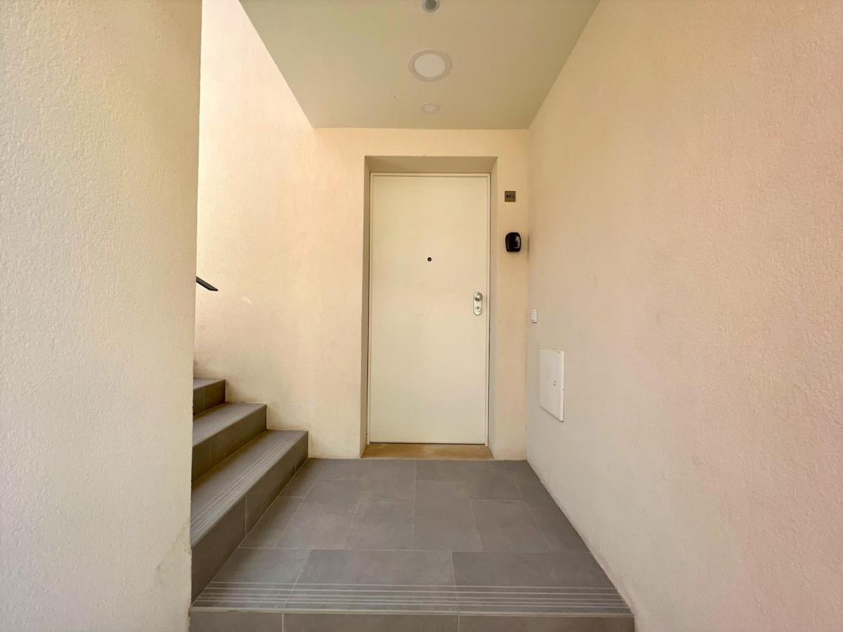 Faro Design 6 By Homing Apartment Ngoại thất bức ảnh